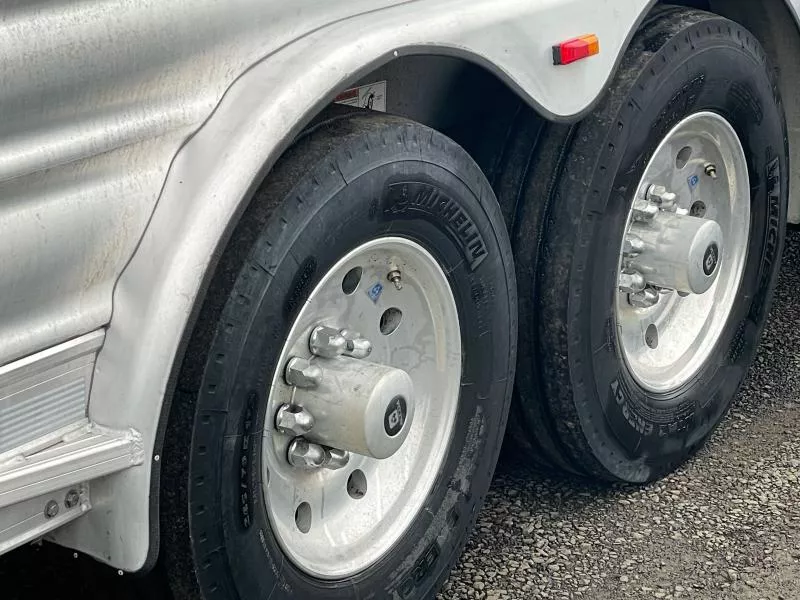 used Stock / Stock Combo Trailers Platinum Coach  for sale, in Walla Walla, WA Thumbnail 24