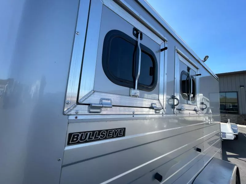 used Horse Trailers Logan Coach  for sale, in Walla Walla, WA Thumbnail 4