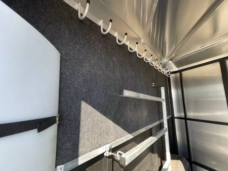 used Horse Trailers Logan Coach  for sale, in Walla Walla, WA Thumbnail 18