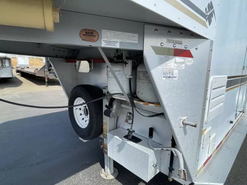 used Horse Trailers Sundowner Trailers  for sale, in Walla Walla, WA Thumbnail 4