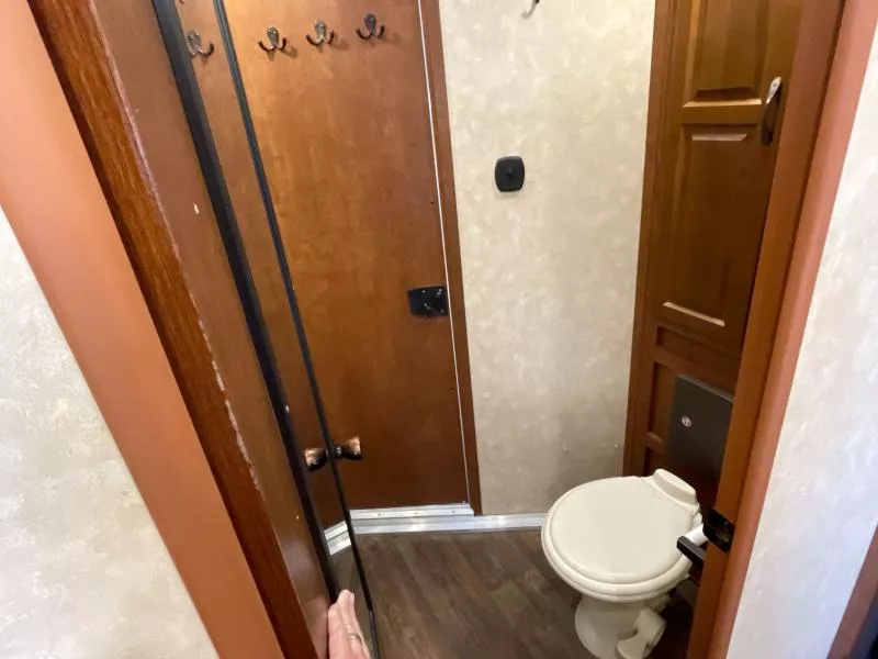 used Stock / Stock Combo Trailers Bison Trailers  for sale, in Walla Walla, WA Thumbnail 40