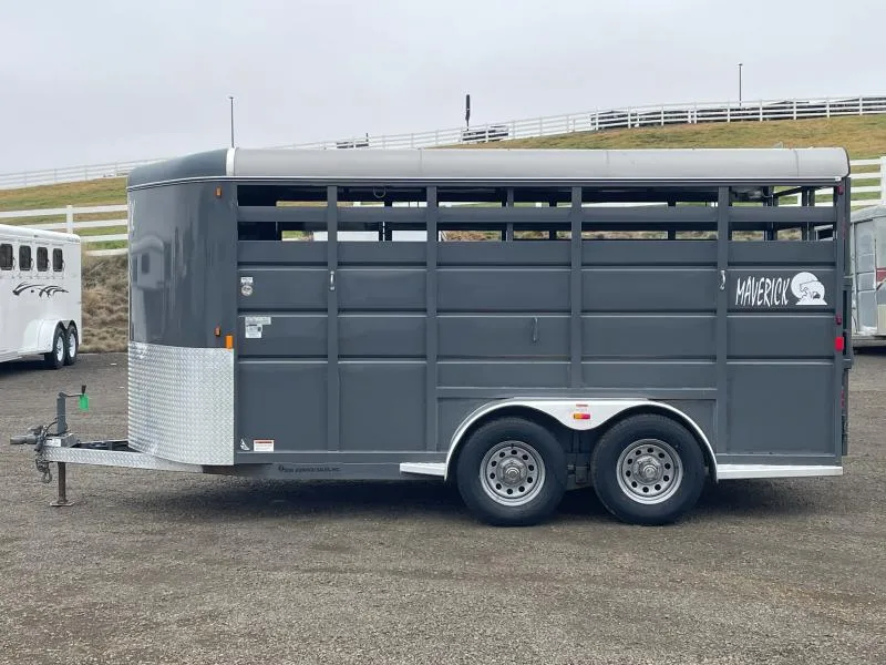 used Horse Trailers C & B Quality Trailers  for sale, in Walla Walla, WA Thumbnail 9