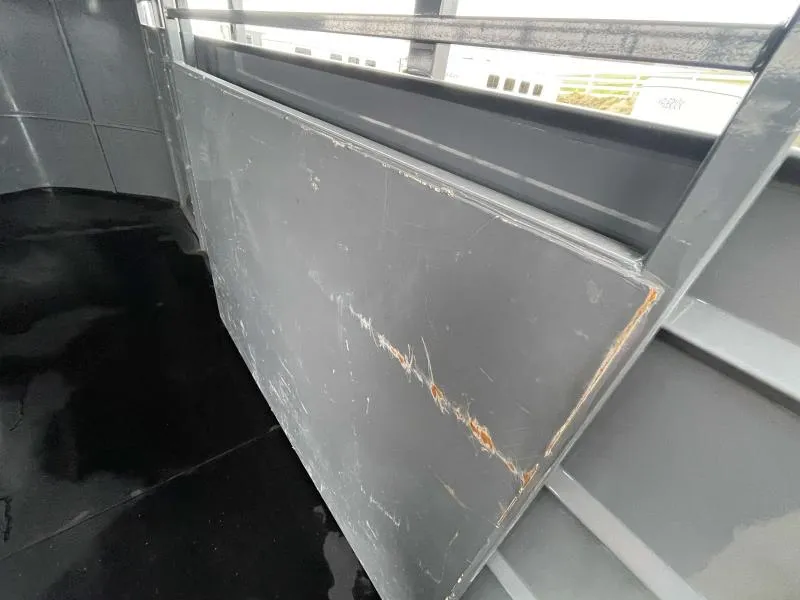 used Horse Trailers C & B Quality Trailers  for sale, in Walla Walla, WA Thumbnail 16