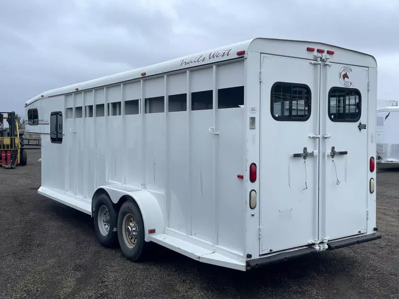 used Horse Trailers Trails West Manufacturing  for sale, in Walla Walla, WA Thumbnail 5