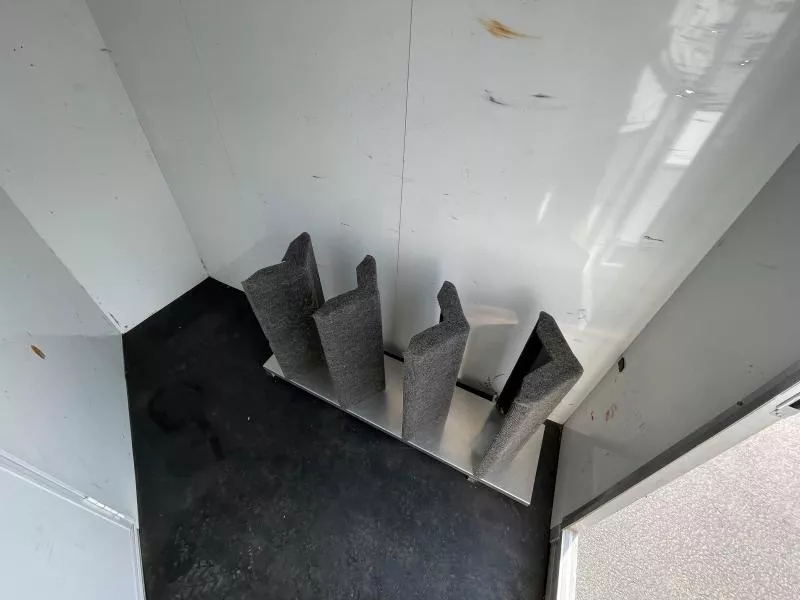 used Stock / Stock Combo Trailers Bison Trailers  for sale, in Walla Walla, WA Thumbnail 12