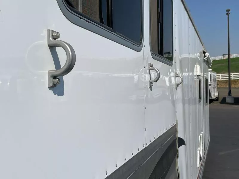 used Horse Trailers Featherlite  for sale, in Walla Walla, WA Thumbnail 51