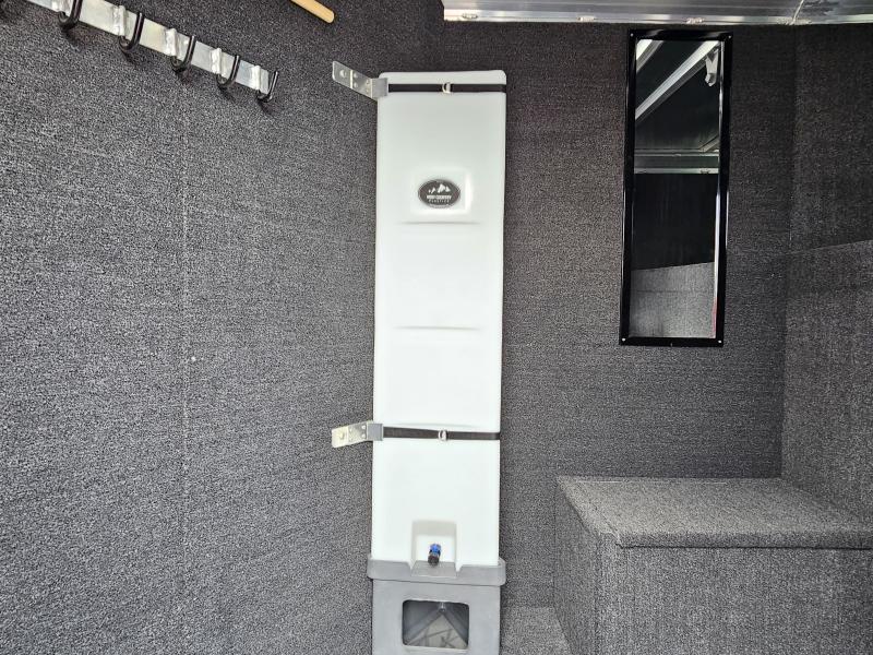 new Horse Trailers Featherlite  for sale, in Walla Walla, WA Thumbnail 12