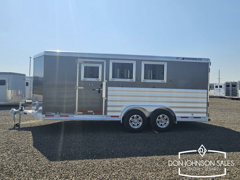 2024 Featherlite 9400 3H BP w/ Premier Tack