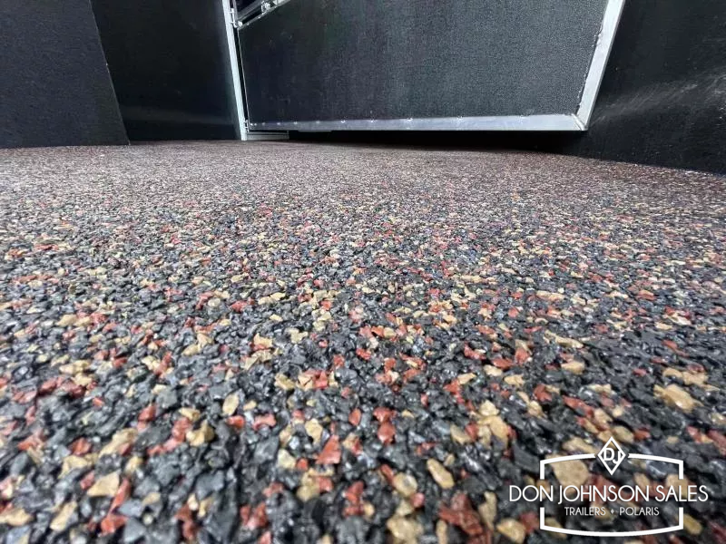 2026 Trails West Classic 12x12 2H LQ GN w/ Side Tack