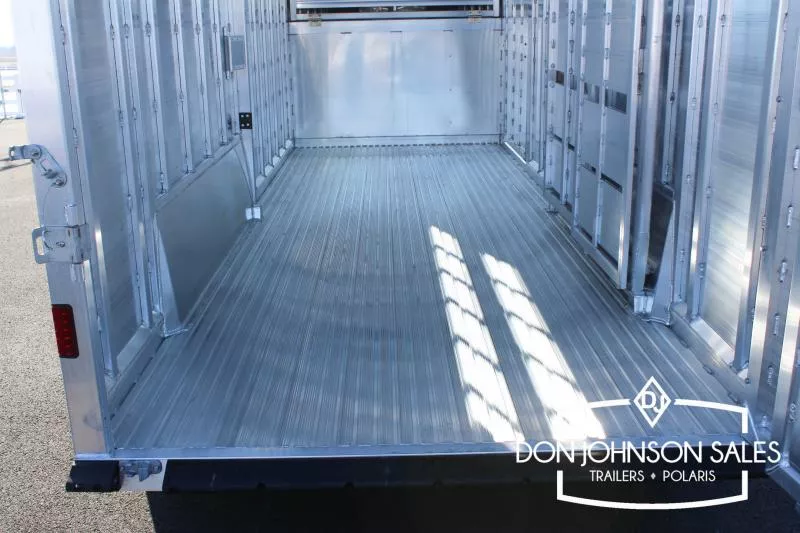 new Horse Trailers Featherlite  for sale, in Walla Walla, WA Thumbnail 12