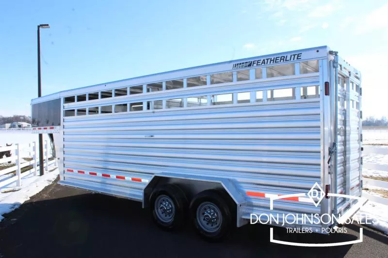 new Horse Trailers Featherlite  for sale, in Walla Walla, WA Thumbnail 4