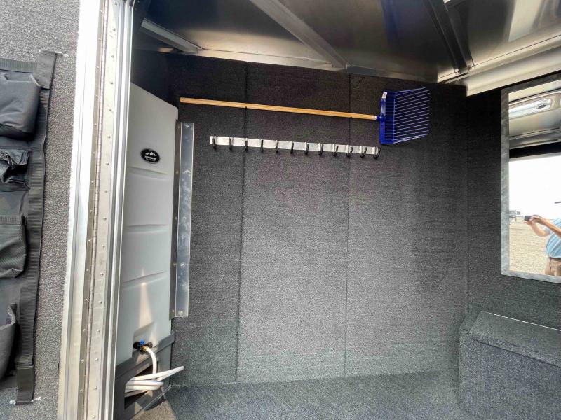 new Horse Trailers Featherlite  for sale, in Walla Walla, WA Thumbnail 31