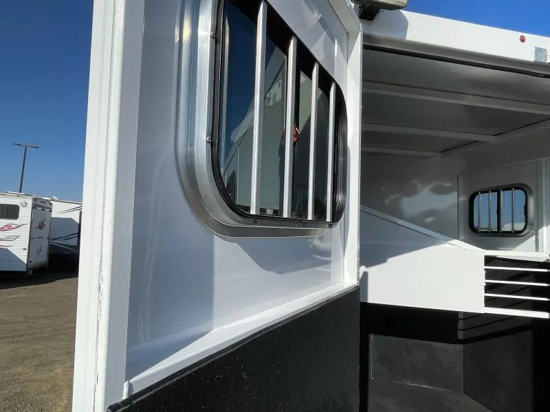used Horse Trailers Trails West Manufacturing  for sale, in Walla Walla, WA Thumbnail 15