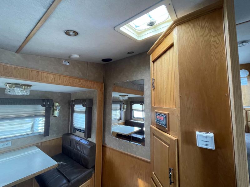 used Horse Trailers SilverLite Trailers  for sale, in Walla Walla, WA Thumbnail 37