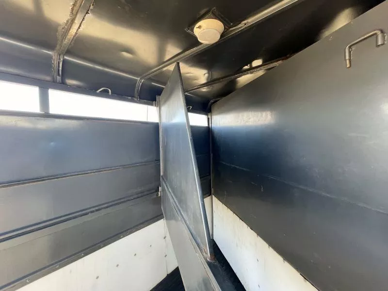 used Horse Trailers Charmac Trailers  for sale, in Walla Walla, WA Thumbnail 15