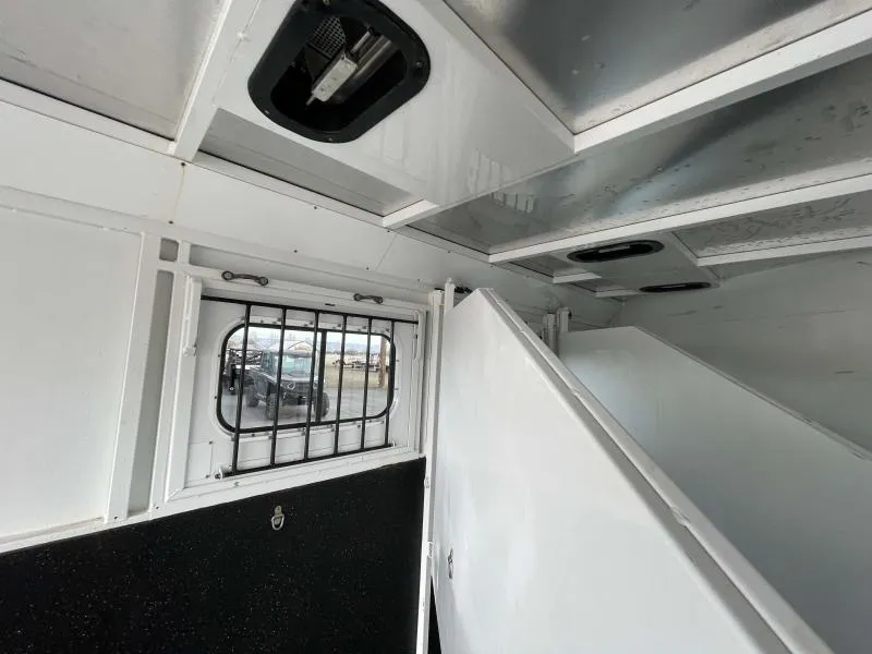 used Horse Trailers Trails West Manufacturing  for sale, in Walla Walla, WA Thumbnail 13