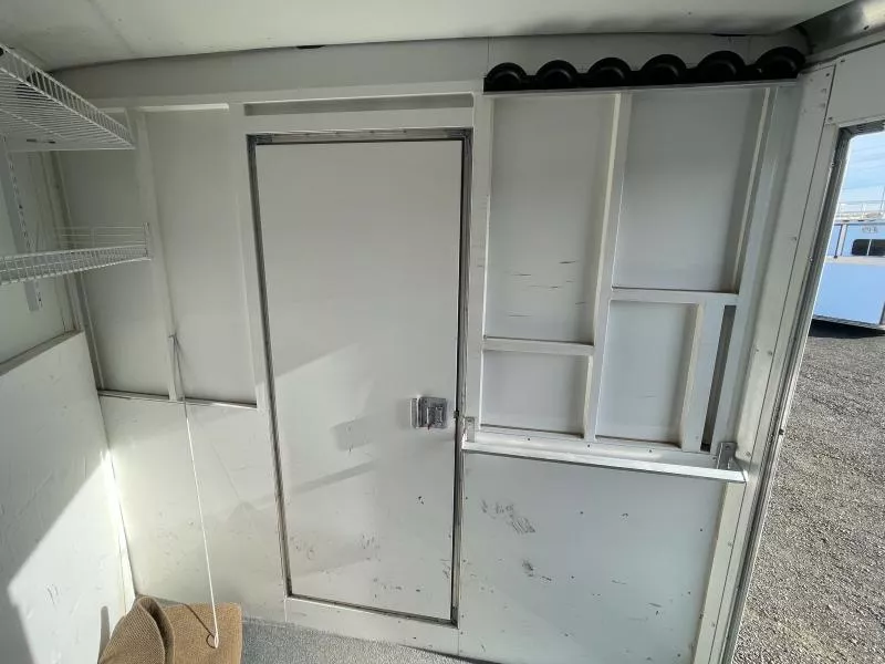 used Horse Trailers Sundowner Trailers  for sale, in Walla Walla, WA Thumbnail 9