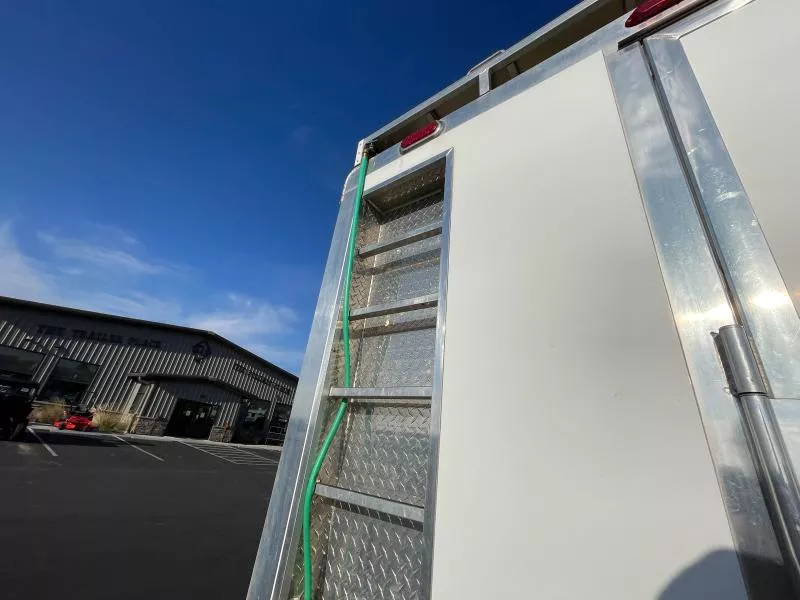 used Horse Trailers Integrity Trailers  for sale, in Walla Walla, WA Thumbnail 45