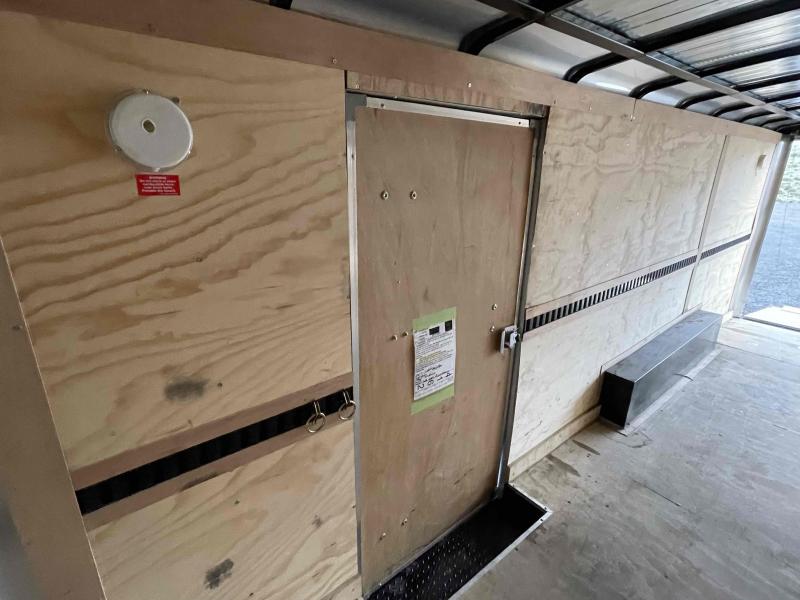 used Cargo (Enclosed) Trailers Carry-On  for sale, in Walla Walla, WA Thumbnail 18