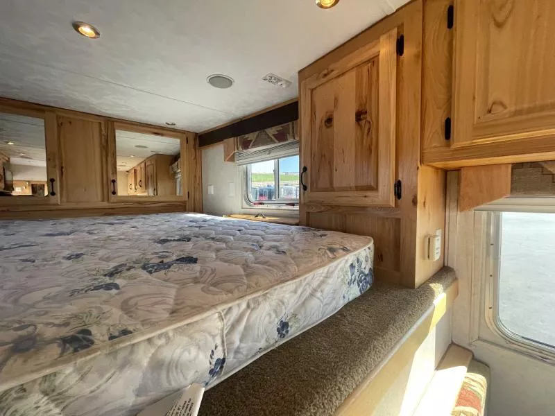 used Horse Trailers Featherlite  for sale, in Walla Walla, WA Thumbnail 14