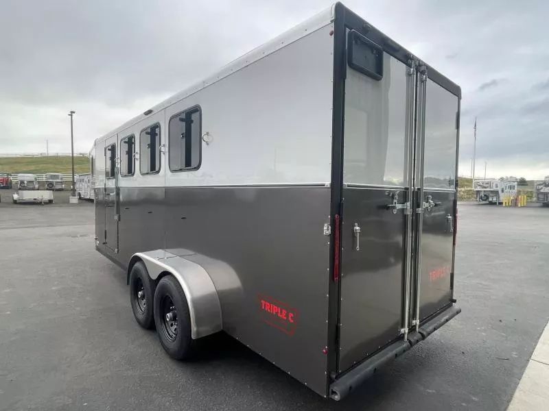 used Horse Trailers Charmac Trailers  for sale, in Walla Walla, WA Thumbnail 7