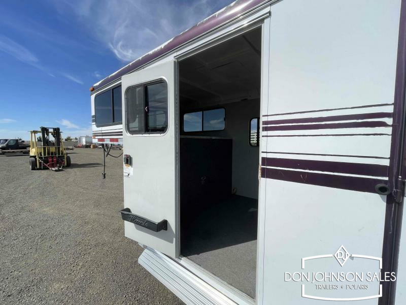 2007 Hawk Trailers LT292 4H GN Horse Trailer Trailers Sales in