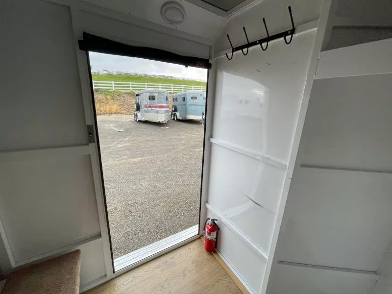 used Horse Trailers Trails West  for sale, in Walla Walla, WA Thumbnail 44