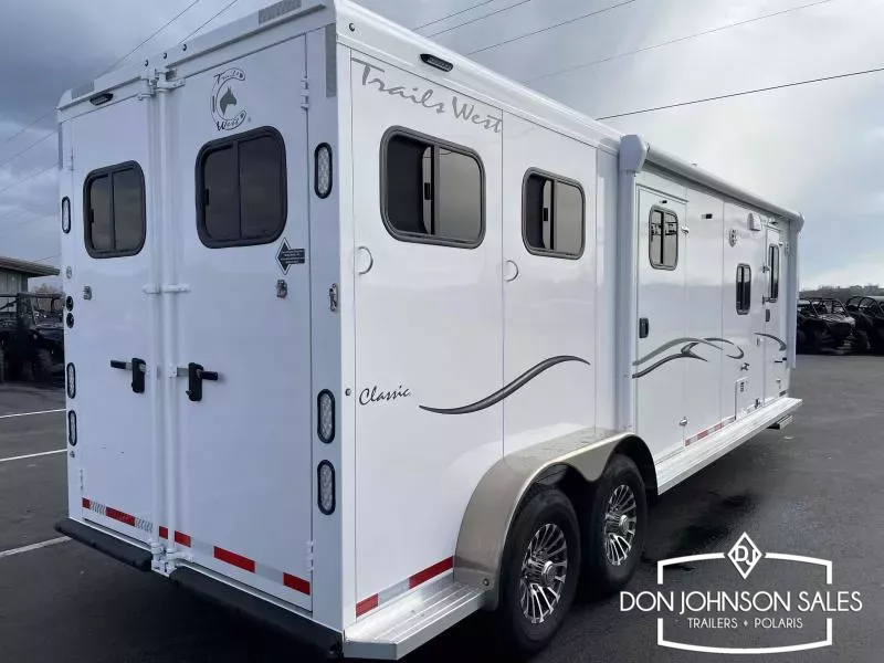2026 Trails West Classic 12x12 2H LQ GN w/ Side Tack