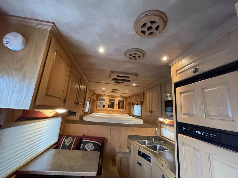 used Horse Trailers Featherlite  for sale, in Walla Walla, WA Thumbnail 22