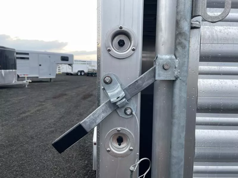 new Horse Trailers Featherlite  for sale, in Walla Walla, WA Thumbnail 19