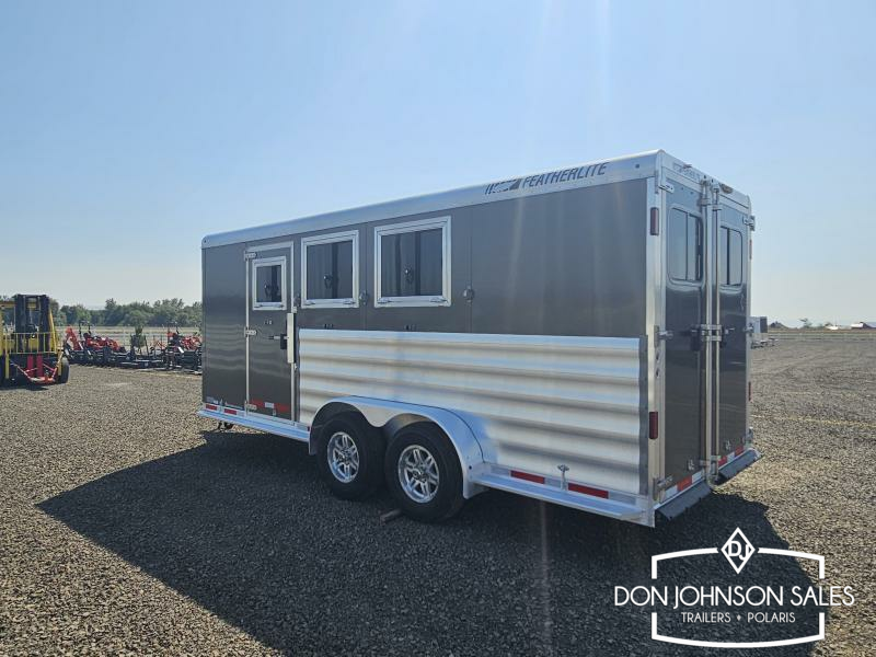 2024 Featherlite 9400 3H BP w/ Premier Tack