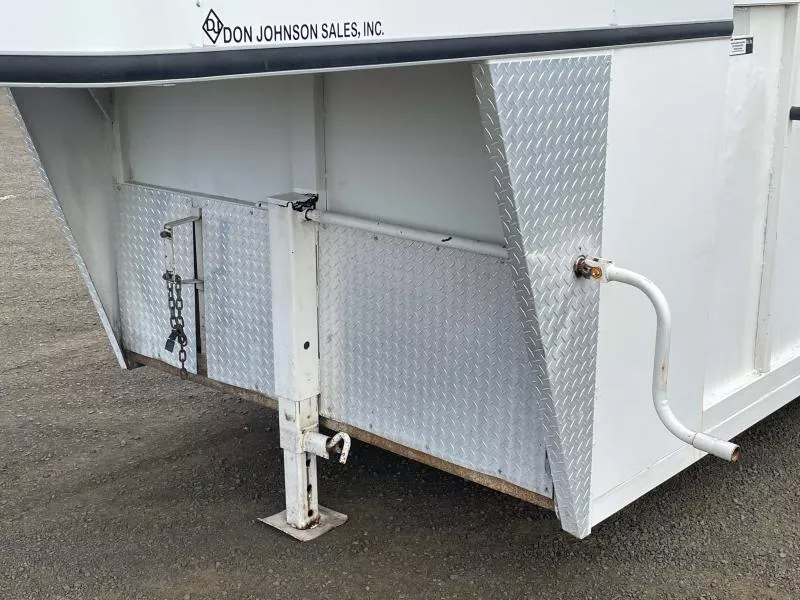 used Horse Trailers Circle J Trailers  for sale, in Walla Walla, WA Thumbnail 2