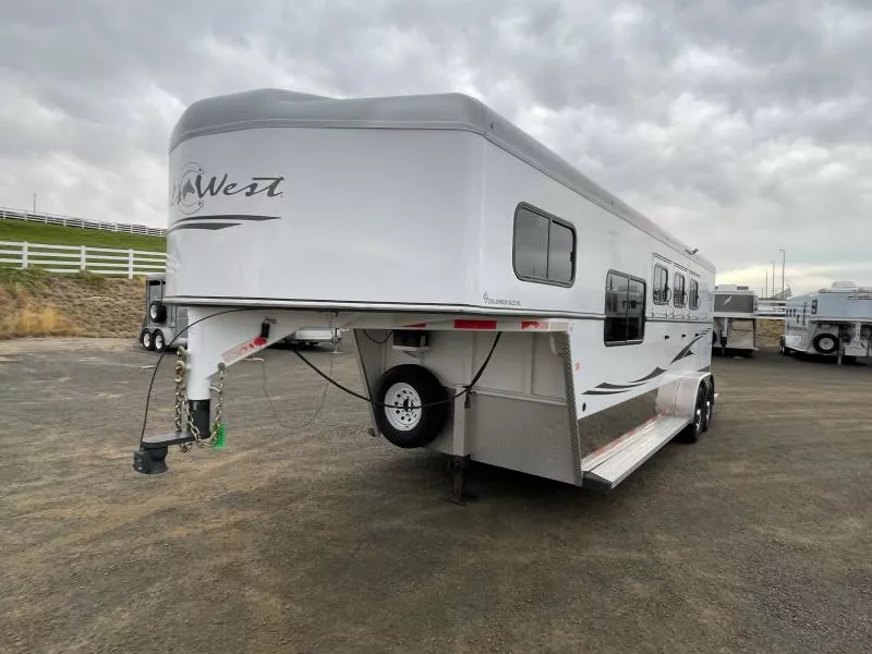 used Horse Trailers Trails West  for sale, in Walla Walla, WA Thumbnail 3