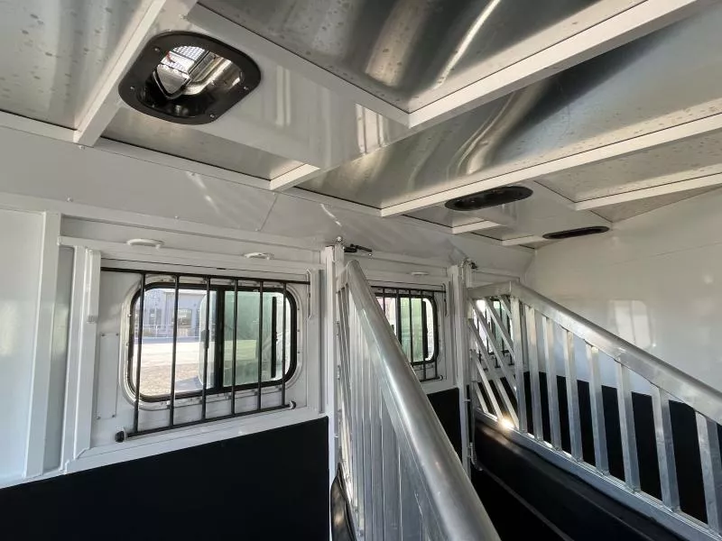used Horse Trailers Trails West Manufacturing  for sale, in Walla Walla, WA Thumbnail 13
