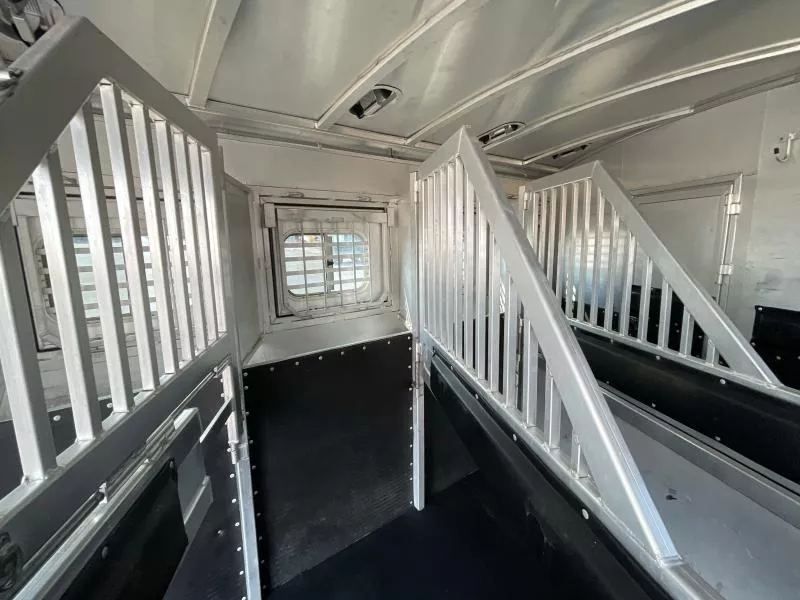 used Horse Trailers Platinum Coach  for sale, in Walla Walla, WA Thumbnail 18