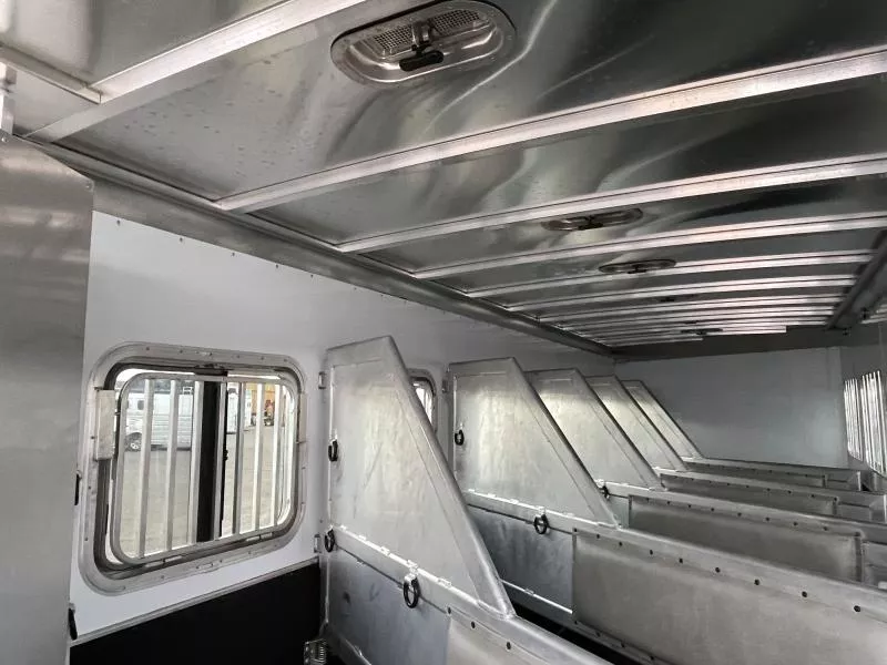 used Horse Trailers Featherlite  for sale, in Walla Walla, WA Thumbnail 21