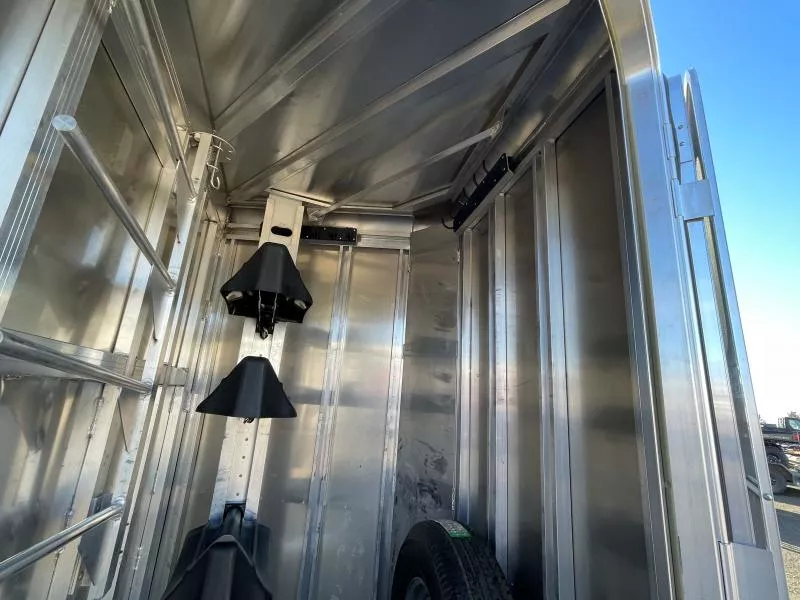 used Horse Trailers Featherlite  for sale, in Walla Walla, WA Thumbnail 28