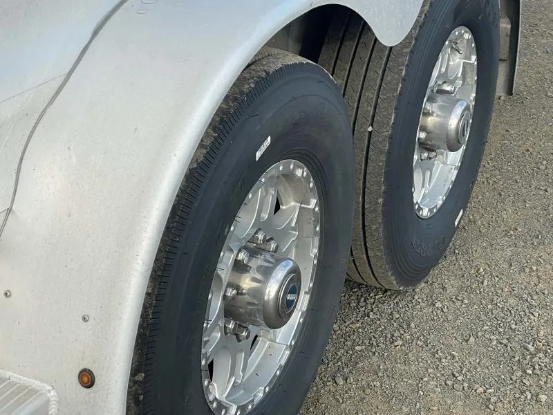 used Horse Trailers Featherlite  for sale, in Walla Walla, WA Thumbnail 15