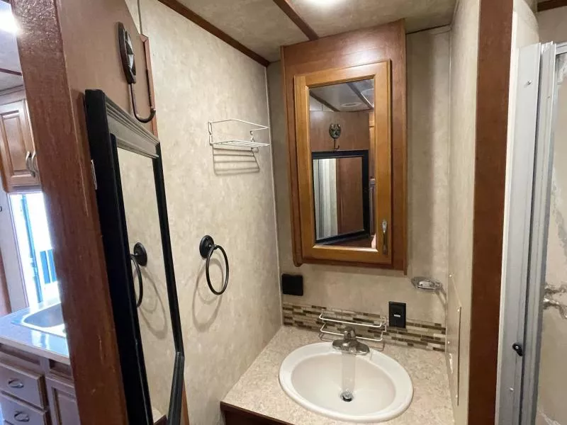 used Stock / Stock Combo Trailers Bison Trailers  for sale, in Walla Walla, WA Thumbnail 42