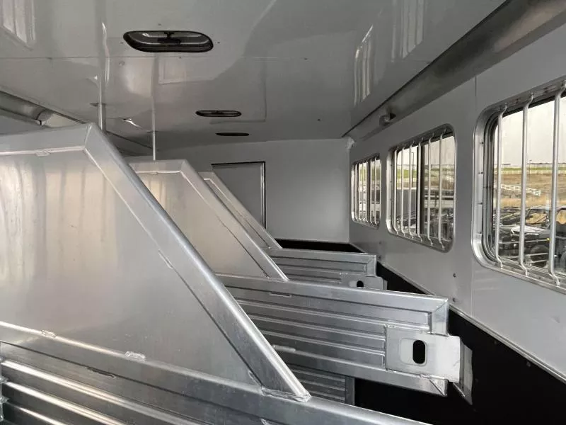 used Horse Trailers Featherlite  for sale, in Walla Walla, WA Thumbnail 36