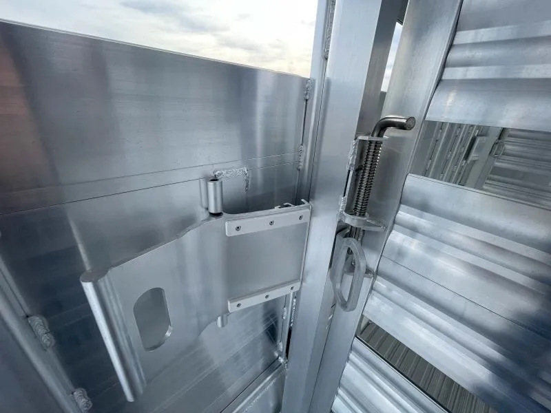 new Stock / Stock Combo Trailers Featherlite  for sale, in Walla Walla, WA Thumbnail 11