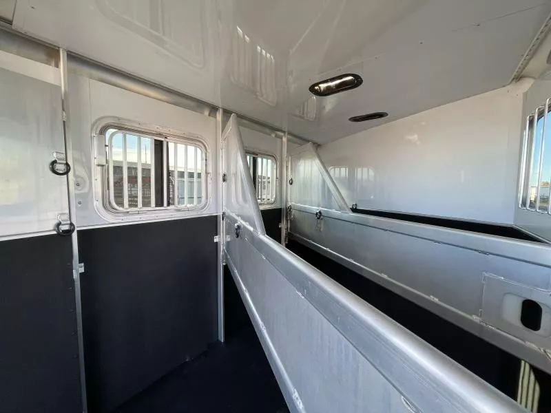 used Horse Trailers Featherlite  for sale, in Walla Walla, WA Thumbnail 11