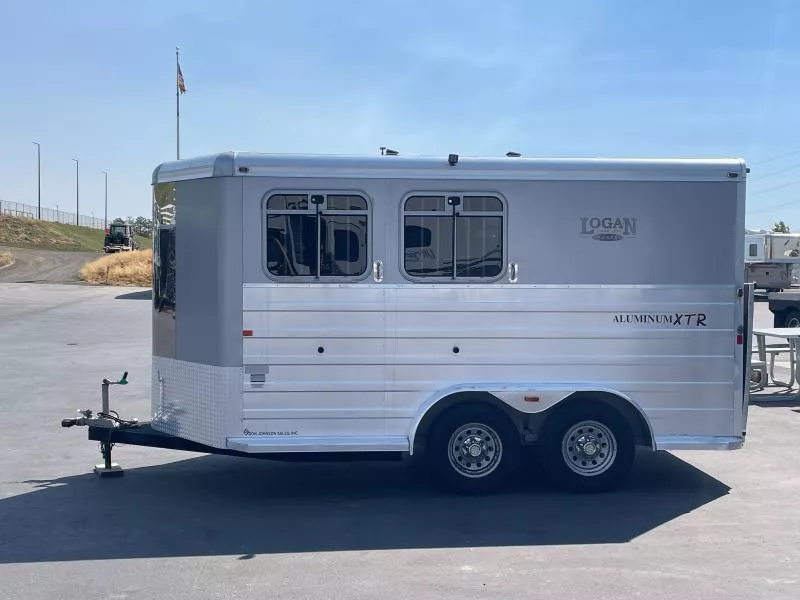used Horse Trailers Logan Coach  for sale, in Walla Walla, WA Thumbnail 4