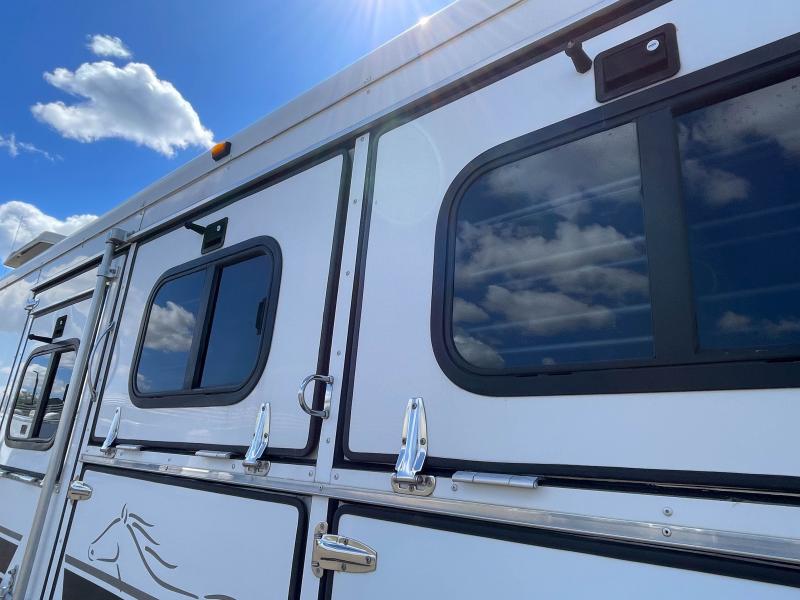 used Horse Trailers Sundowner Trailers  for sale, in Walla Walla, WA Thumbnail 14