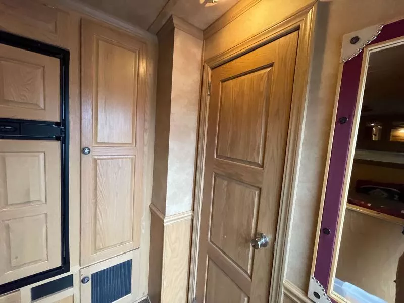 used Horse Trailers Featherlite  for sale, in Walla Walla, WA Thumbnail 10