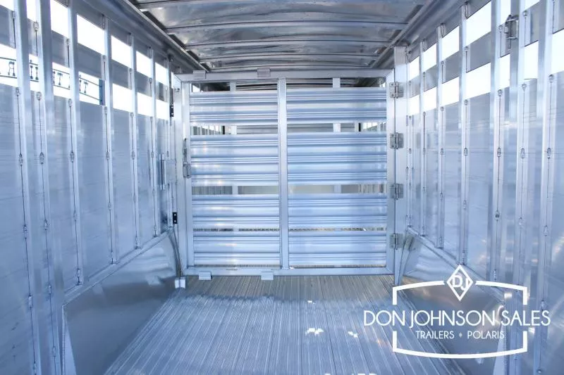 new Horse Trailers Featherlite  for sale, in Walla Walla, WA Thumbnail 8