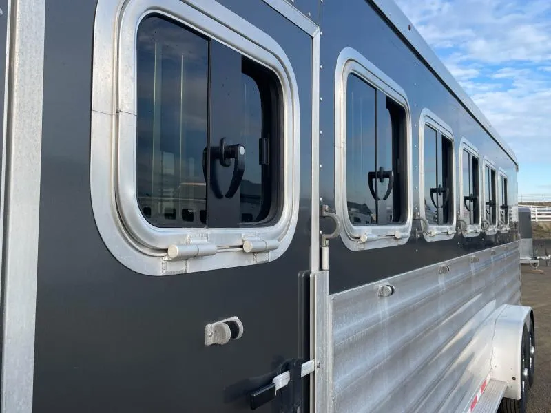 used Horse Trailers Featherlite  for sale, in Walla Walla, WA Thumbnail 14