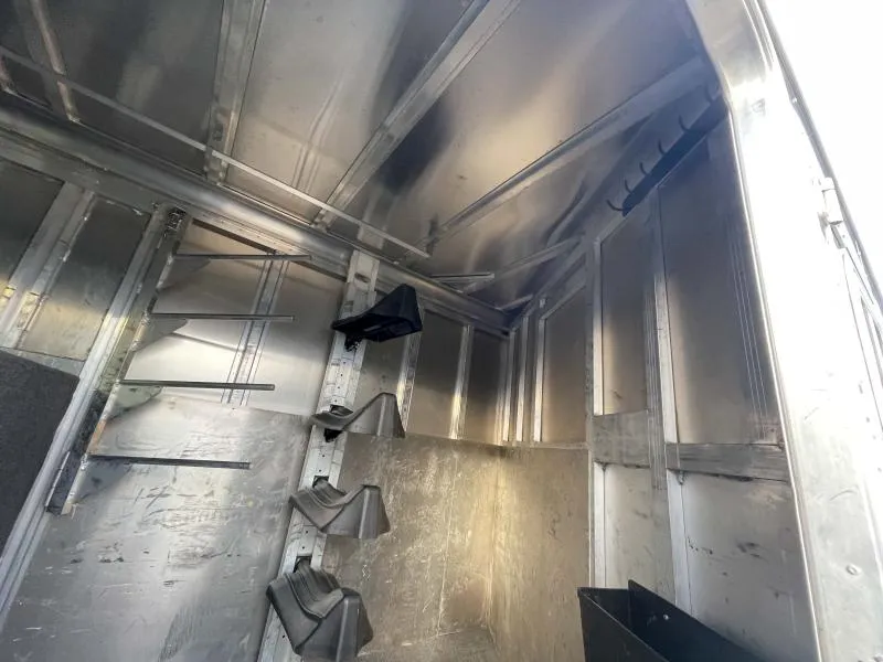 used Horse Trailers Featherlite  for sale, in Walla Walla, WA Thumbnail 8