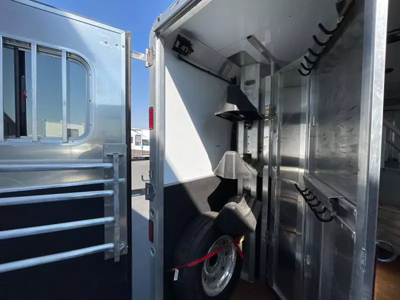 used Horse Trailers Featherlite  for sale, in Walla Walla, WA Thumbnail 42