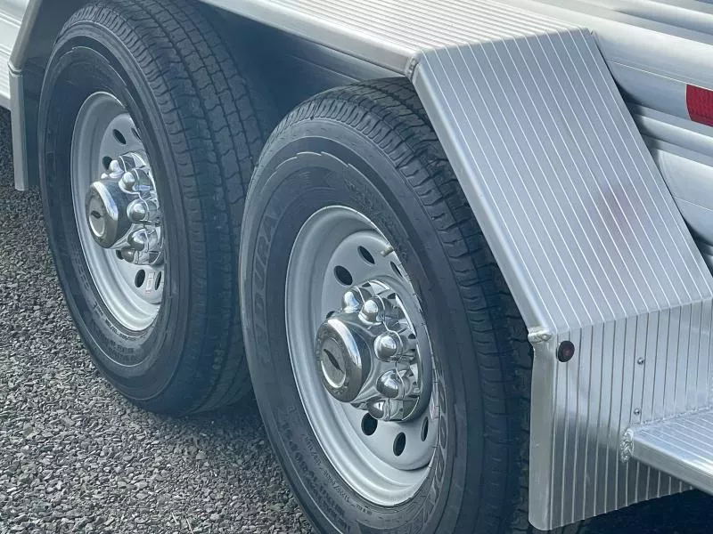 new Stock / Stock Combo Trailers Featherlite  for sale, in Walla Walla, WA Thumbnail 6